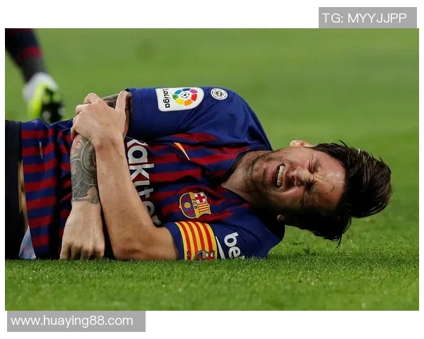 足球明星受伤瞬间高清图集展现运动员拼搏精神与不屈意志 足球明星受伤瞬间高清图集展现运动员拼搏精神与不屈意志